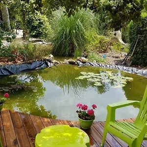 https://le-mas-di-ro.hotels-rhonealpes.com